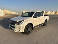 Used 2021 Isuzu D-Max for sale in Riyadh