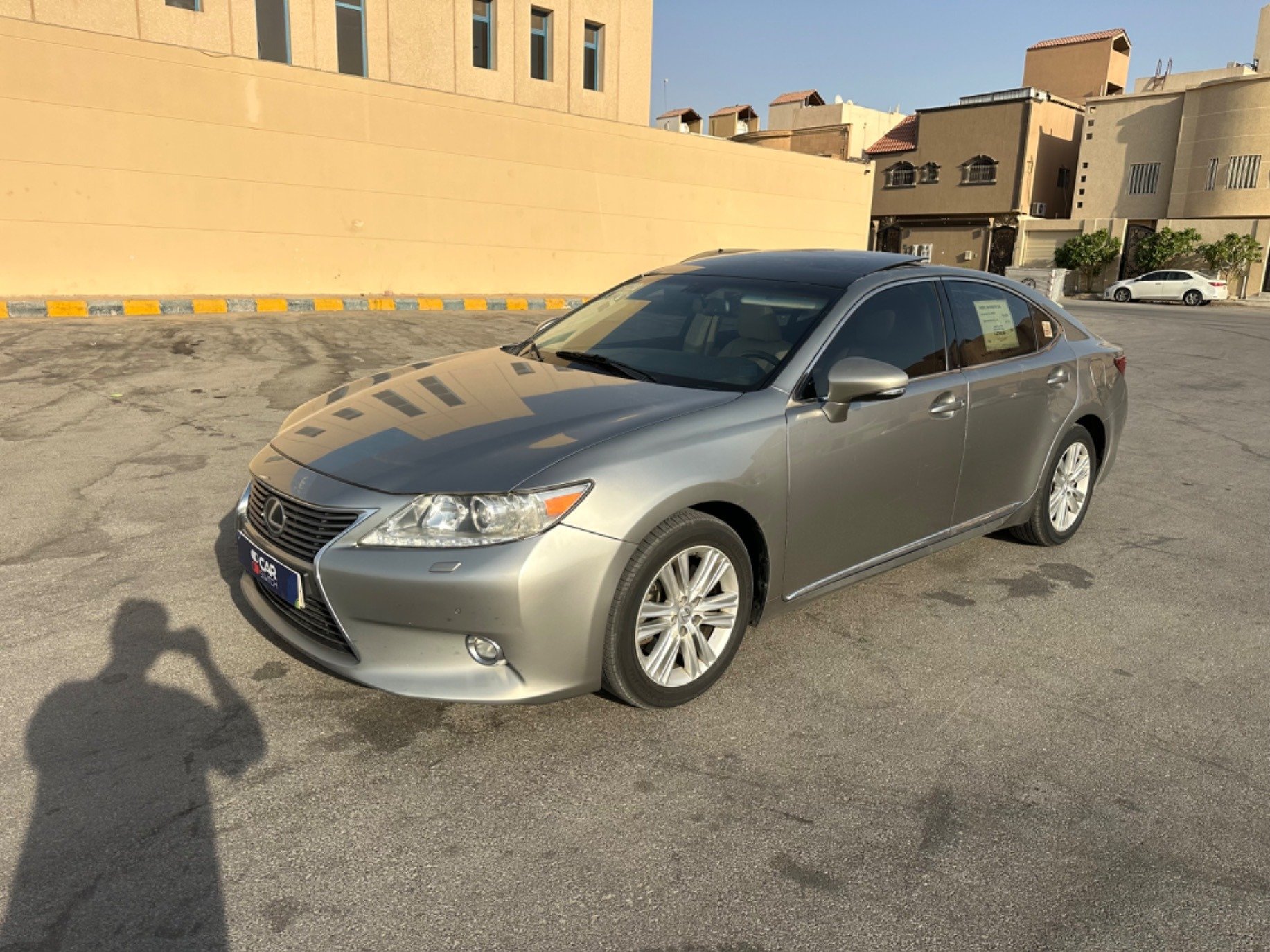 مستعمله 2015 لكزس ES350 للبيع فى الرياض