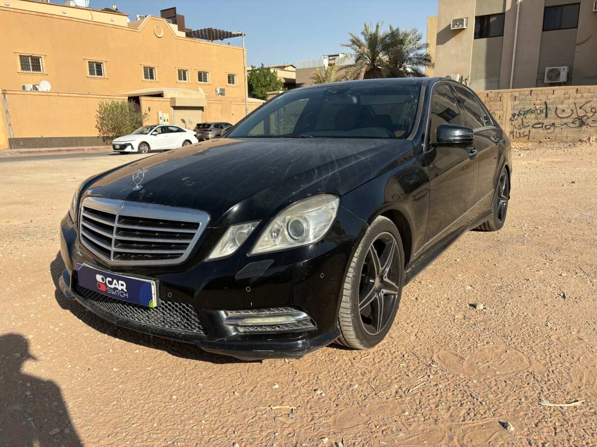 مستعمله 2012 مرسيدس E300 للبيع فى الرياض