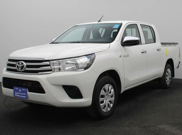 Used 2021 Toyota Hilux for sale in Dubai