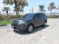 Used 2017 Ford Explorer for sale in Abu Dhabi