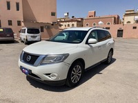 Used 2016 Nissan Pathfinder for sale in Riyadh