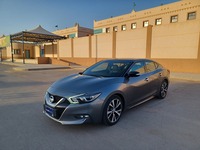 Nissan Maxima