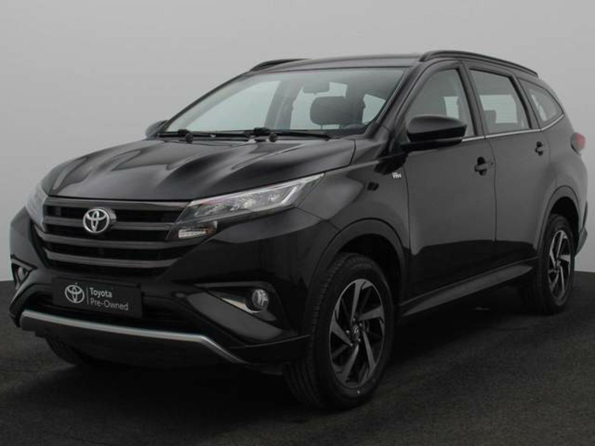 Used 2022 Toyota Rush for sale in Dubai