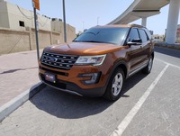 Used 2017 Ford Explorer for sale in Dubai