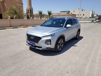 Used 2019 Hyundai Santa Fe for sale in Al Khobar