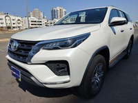 Used 2022 Toyota Fortuner for sale in Jeddah