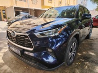 Used 2021 Toyota Highlander for sale in Jeddah