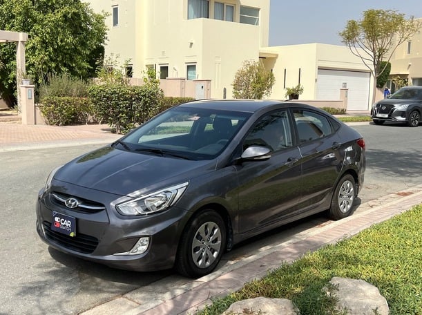 Used 2015 Hyundai Accent for sale in Dubai