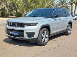 Used 2022 Jeep Grand Cherokee for sale in Abu Dhabi