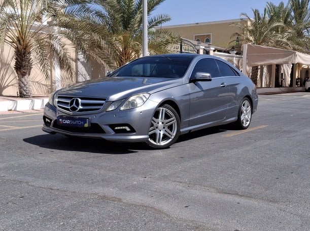 Used 2011 Mercedes E350 for sale in Dubai