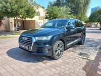 Used 2018 Audi Q7 for sale in Dubai