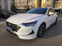 Used 2020 Hyundai Sonata for sale in Jeddah