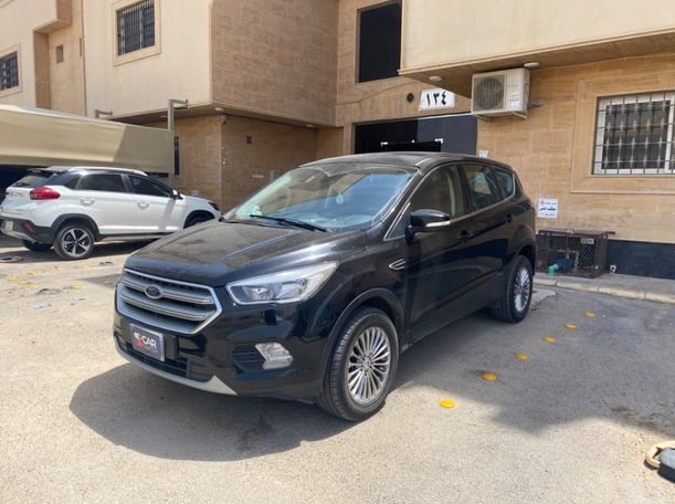 Used 2019 Ford Escape for sale in Riyadh