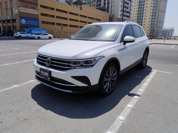 Used 2022 Volkswagen Tiguan for sale in Dubai