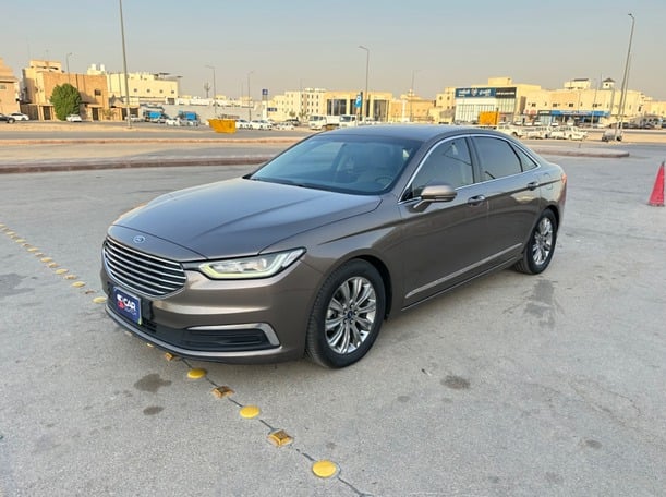 Used 2021 Ford Taurus for sale in Riyadh