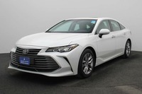 Used 2020 Toyota Avalon for sale in Dubai