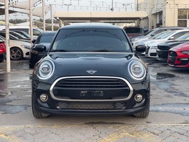 MINI Cooper Used 2020 MINI Cooper for sale in Dubai