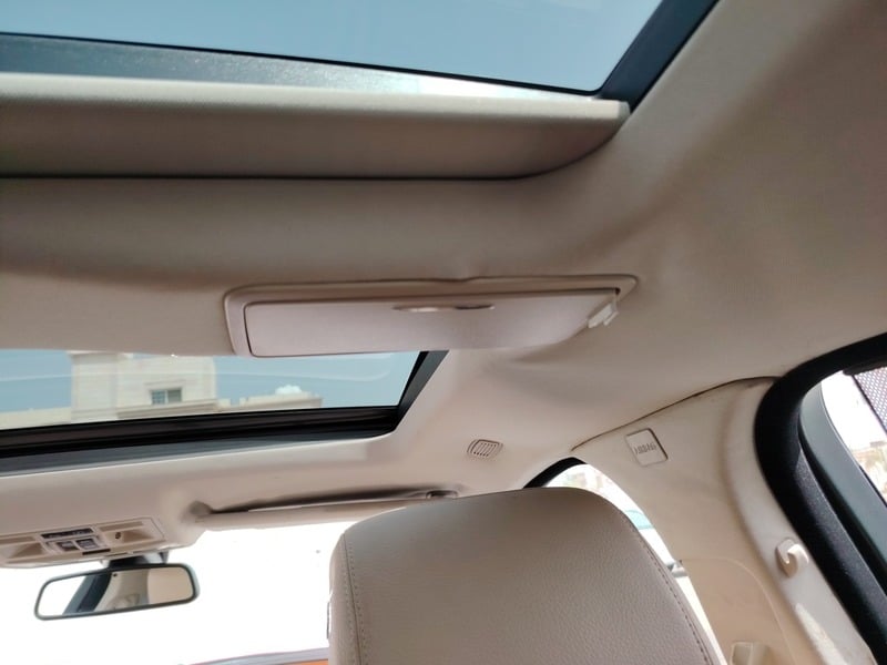 Used 2012 Jaguar XJL for sale in Jeddah