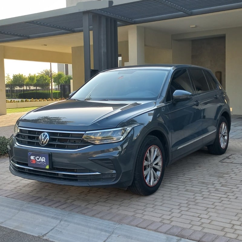 Used 2021 Volkswagen Tiguan for sale in Dubai