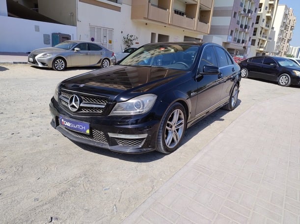 مستعمله 2013 مرسيدس C300 للبيع فى دبي