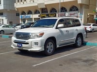 Used 2014 Toyota Land Cruiser for sale in Abu Dhabi