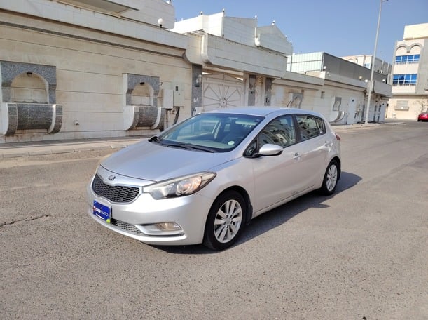 Used 2014 Kia Cerato for sale in Jeddah