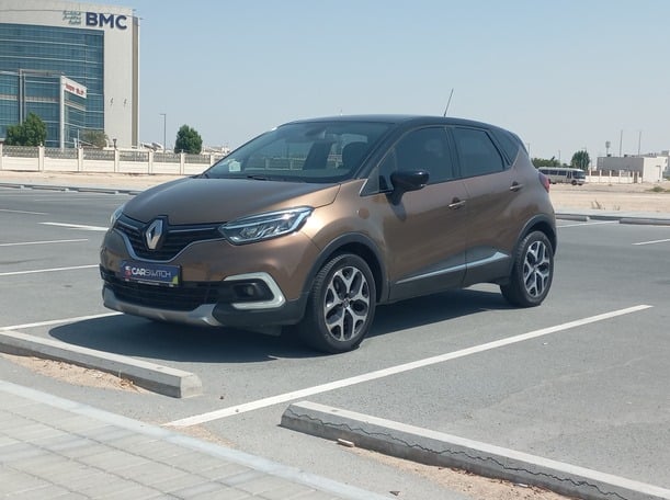 Used 2018 Renault Captur for sale in Abu Dhabi