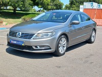 Used 2012 Volkswagen Passat for sale in Abu Dhabi