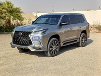 Used 2019 Lexus LX570 for sale in Dubai