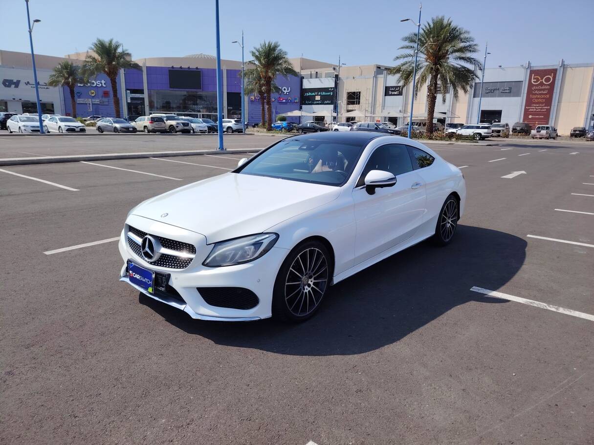 Used 2017 Mercedes C200 for sale in Jeddah