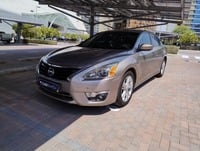 Used 2014 Nissan Altima for sale in Dubai