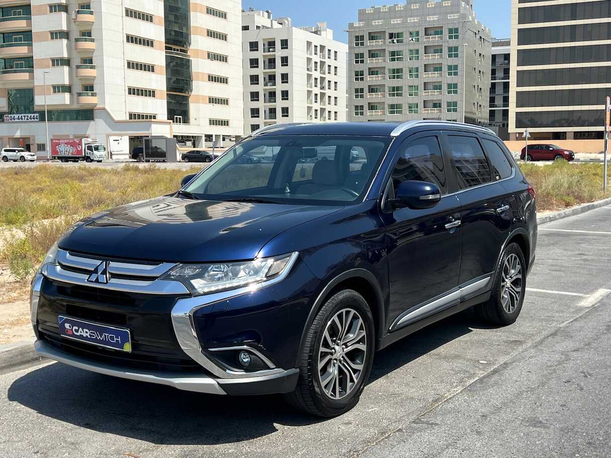 Used 2016 Mitsubishi Outlander for sale in Dubai