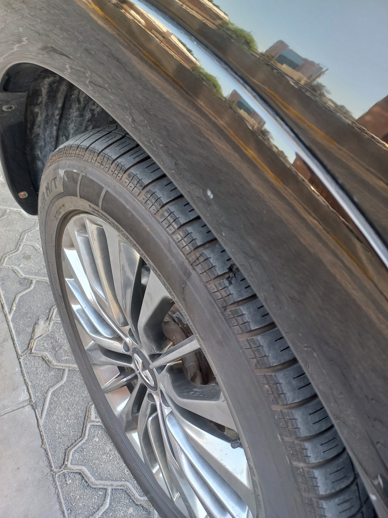 Used 2019 Infiniti QX80 for sale in Abu Dhabi