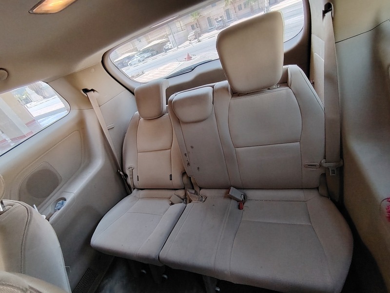 Used 2016 Kia Carnival for sale in Dammam