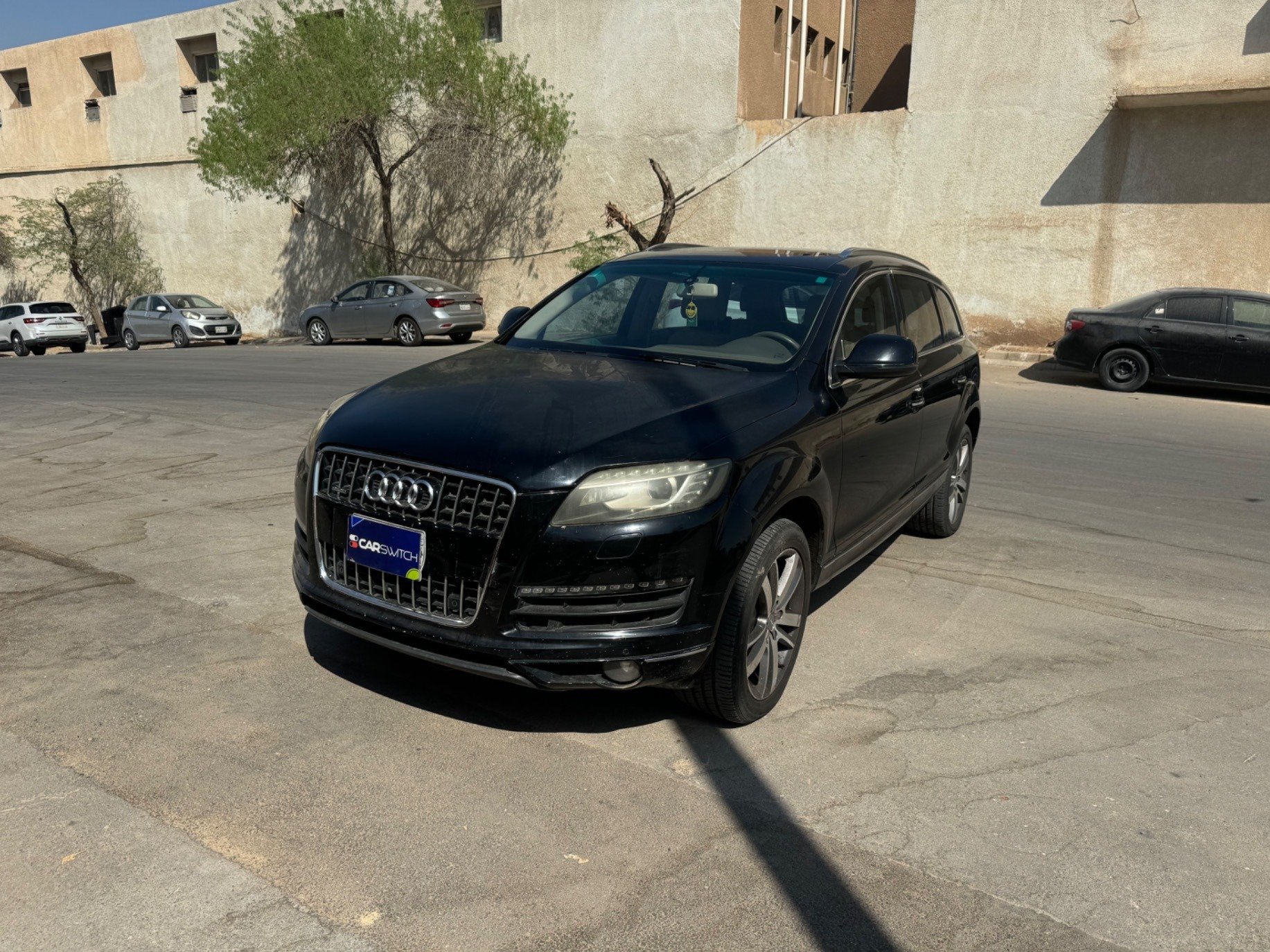 Used 2015 Audi Q7 for sale in Riyadh