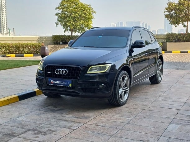 Used 2015 Audi Q5 for sale in Abu Dhabi