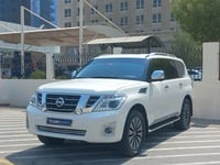 Used 2017 Nissan Patrol for sale in Dubai