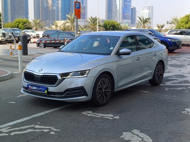 Used 2021 Skoda Octavia for sale in Dubai