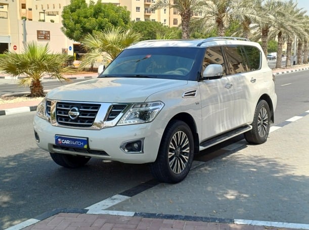 Used 2017 Nissan Patrol for sale in Dubai