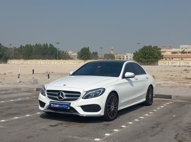 Used 2015 Mercedes C200 for sale in Dubai