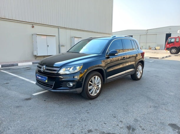 Used 2015 Volkswagen Tiguan for sale in Sharjah