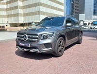 Used 2020 Mercedes GLB250 for sale in Dubai