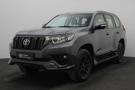 Toyota Prado Used 2021 Toyota Prado for sale in Abu Dhabi