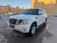 Used 2013 Nissan Patrol for sale in Riyadh