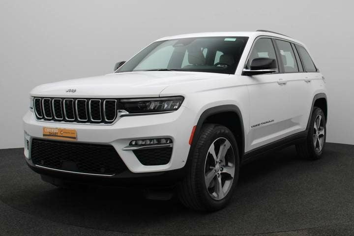 Used 2023 Jeep Grand Cherokee for sale in Dubai