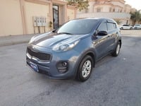 Used 2017 Kia Sportage for sale in Dammam