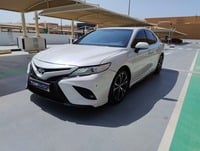 Used 2020 Toyota Camry for sale in Sharjah