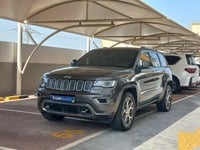 Used 2019 Jeep Grand Cherokee for sale in Dubai