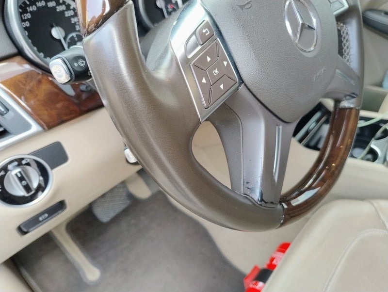 Used 2014 Mercedes ML350 for sale in Dubai